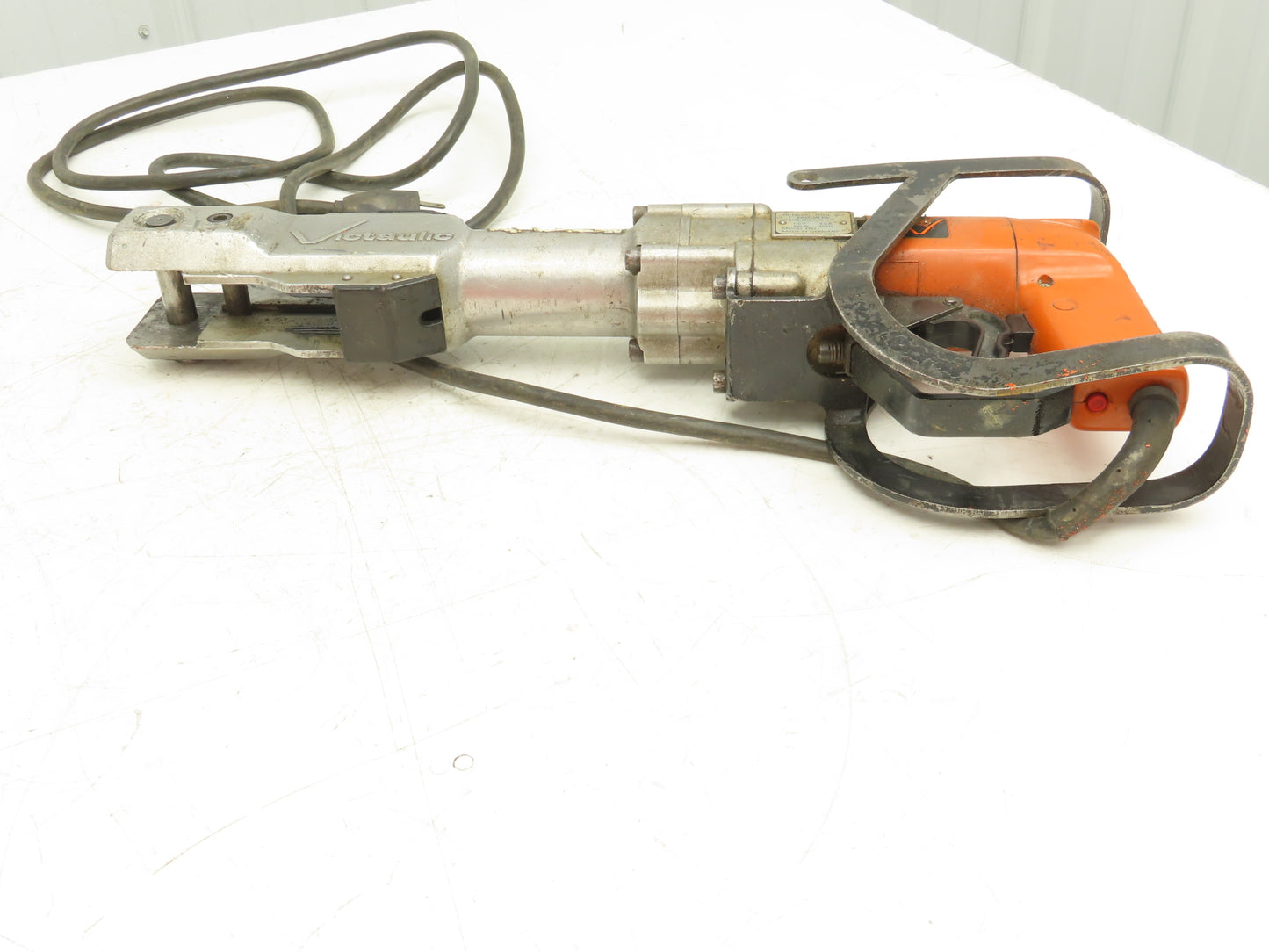 Victaulic EPU PressFit Crimper Tool 2" Fitting Clamp Metal Tool Box 115V