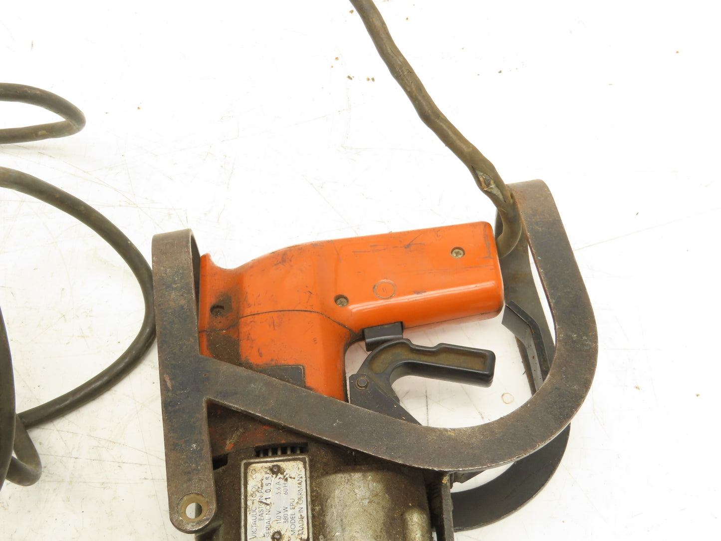 Victaulic EPU PressFit Crimper Tool 2" Fitting Clamp Metal Tool Box 115V