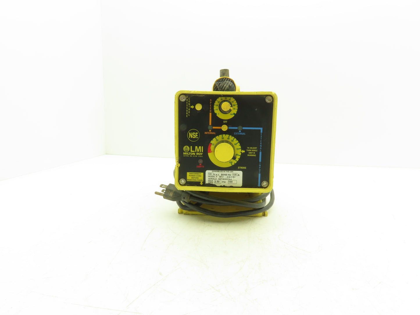 LMI Milton Roy B721-392SI Chemical Metering Dosing Pump 2.5 GPH 120V 100 PSI
