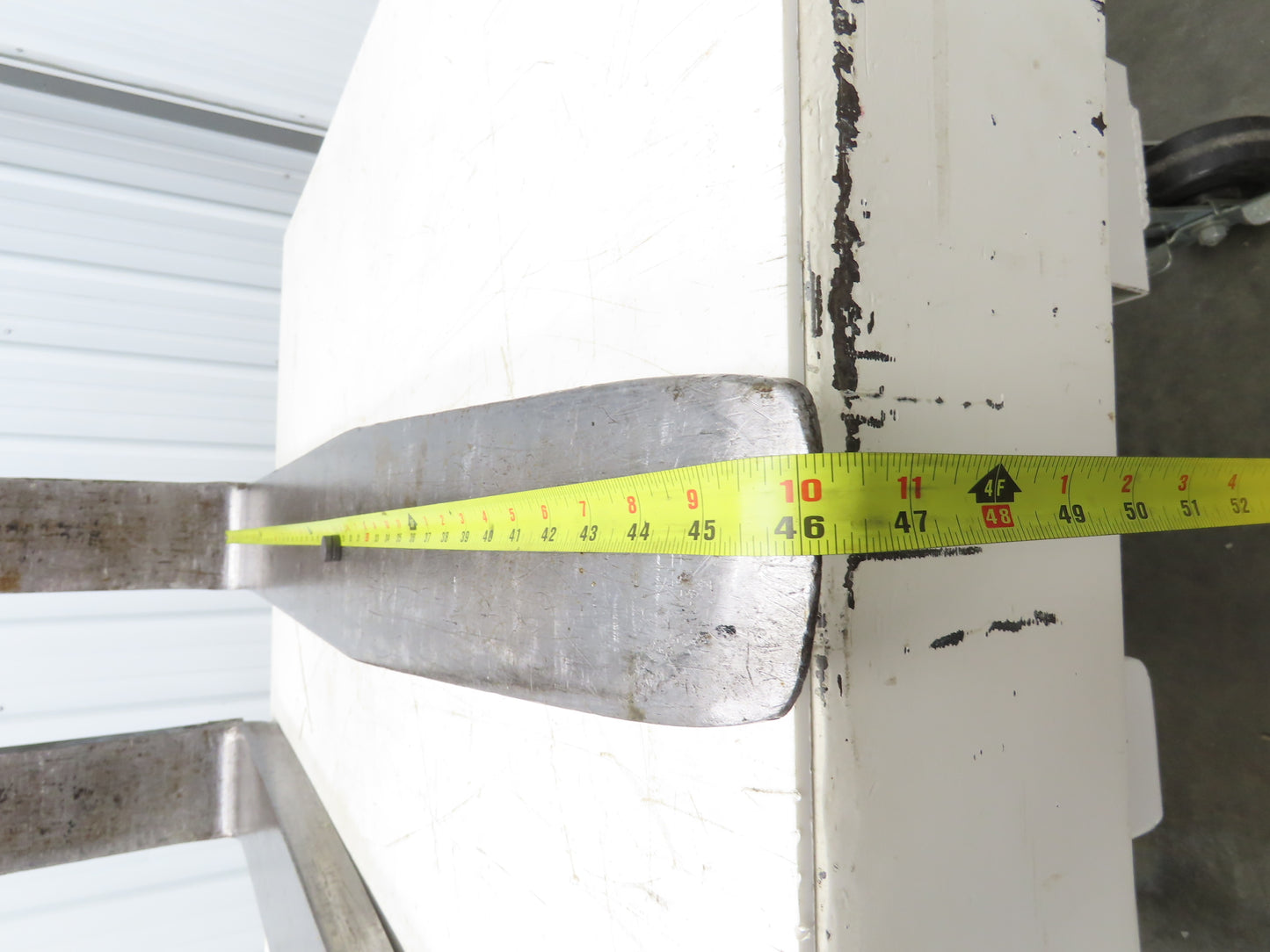 Kenhar K551 6x47" Class 3 Steel Forklift Forks 20" Carriage 8000 lb 1-Pair READ