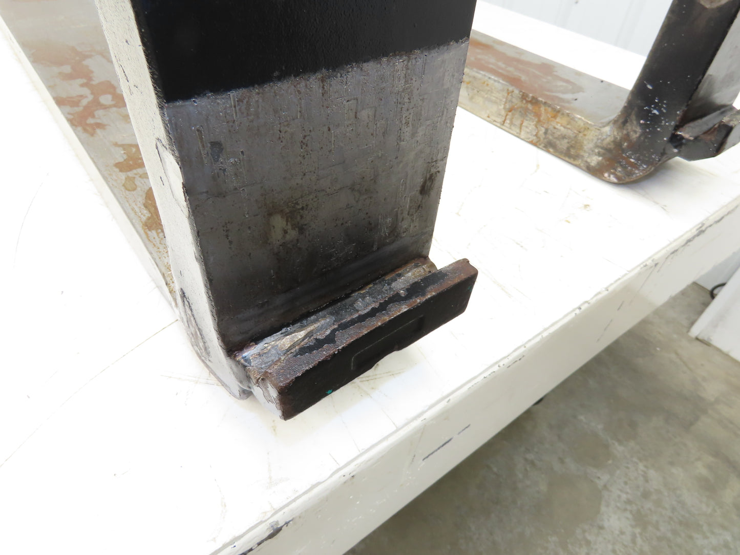 Bolzoni RAU TD061 4-3/4x48" Class 3 Steel Forklift Forks 20" Carriage 1-Pair