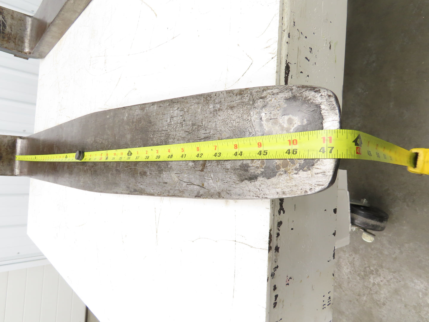 Kenhar K551 6x47.5" Class 3 Steel Forklift Forks 20" Carriage 8000 lb 1-Pair