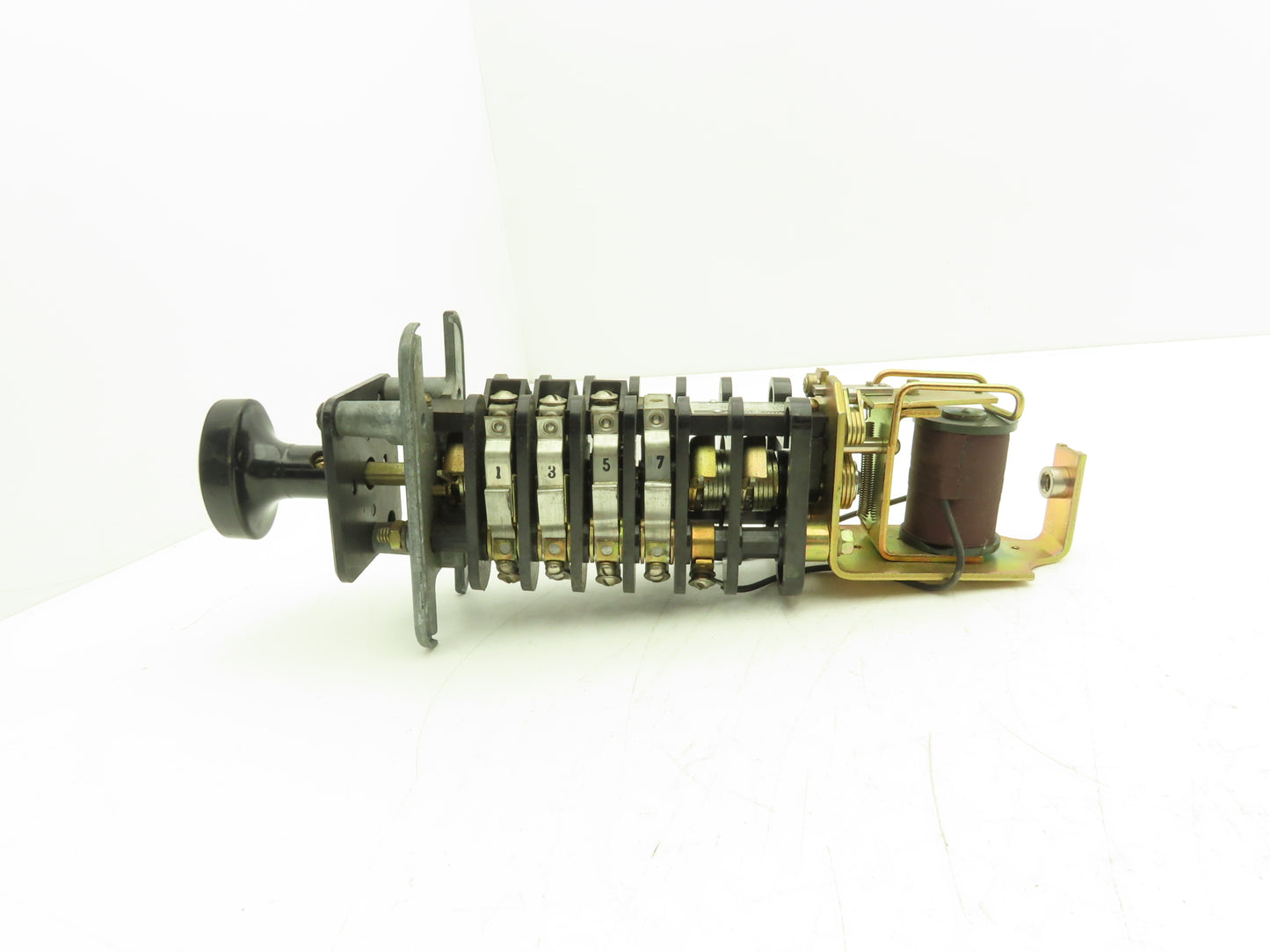 General Electric 12HEA61A224X2 Auxiliary Lockout Relay 125V DC