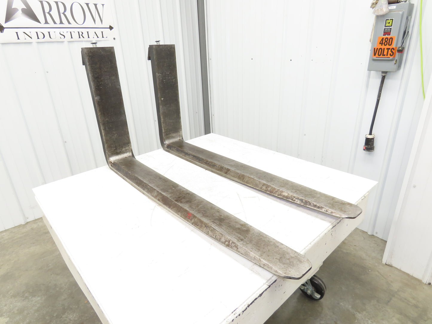 Cascade 7049567 6 X 48" Class 3 Steel Forklift Forks 20" Carriage Tapered