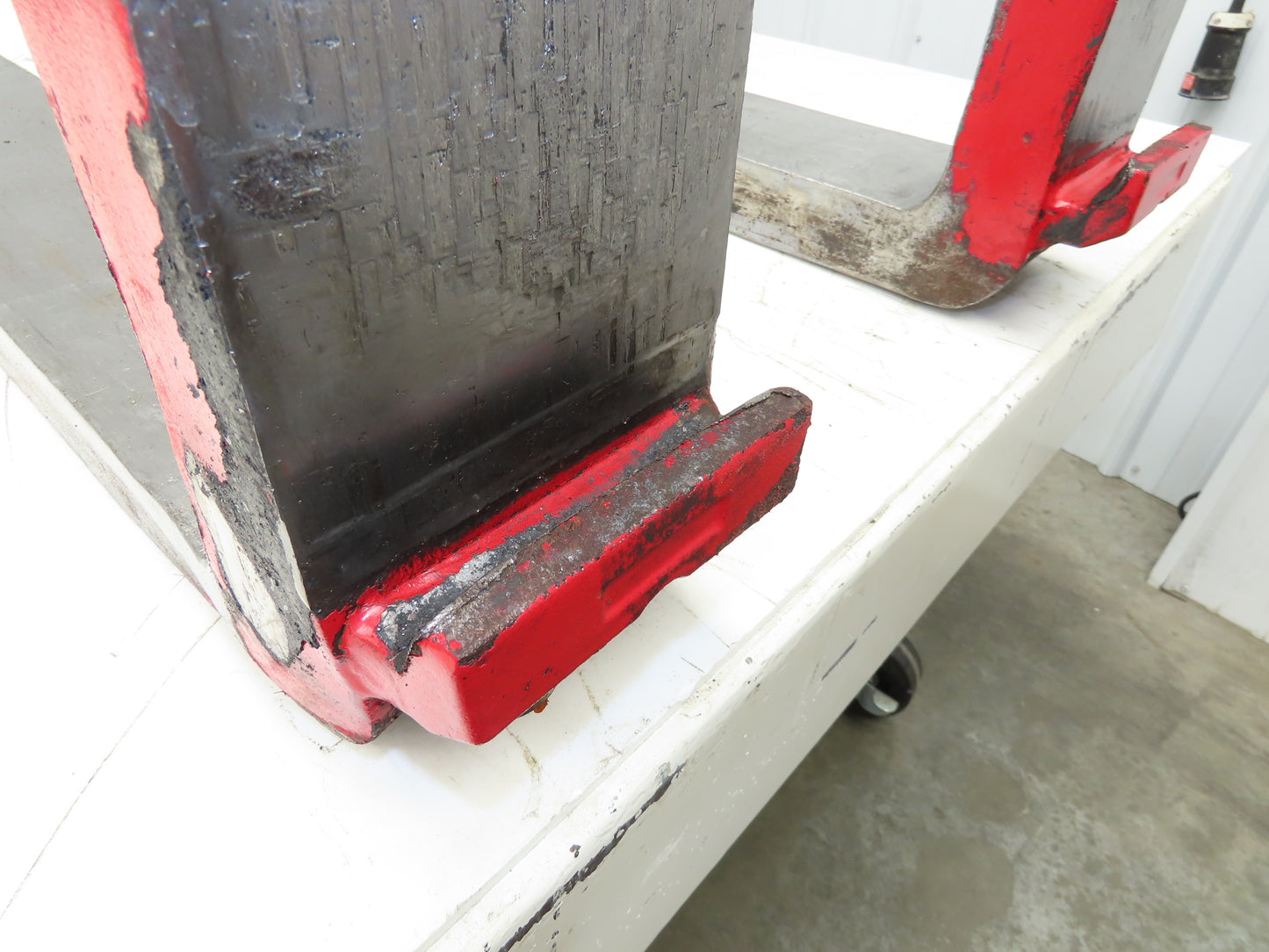 Bolzoni BX2500X500 B 5x47.75" Class 3 Steel Forklift Forks 20" Carriage 1-Pair