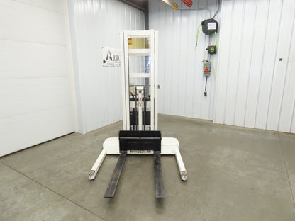 Crown 15BT Straddle Pallet Stacker Forklift 1400 lb 110" 12V Lift Manual Push