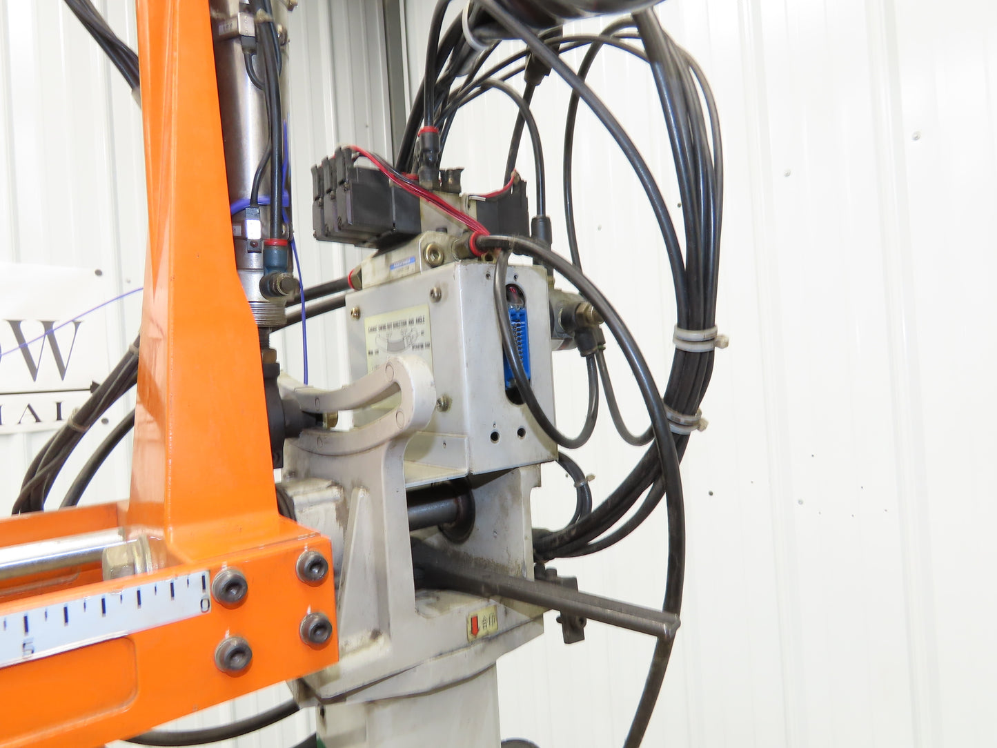 Conair Martin EX Series Spruce Picker Injection Molding Product Picker Ejector