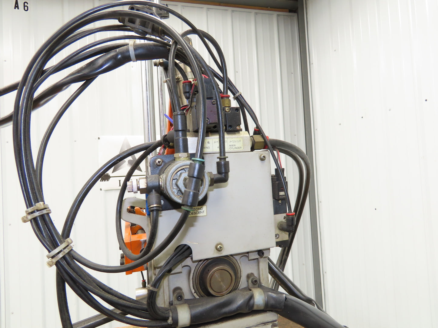 Conair Martin EX Series Spruce Picker Injection Molding Product Picker Ejector