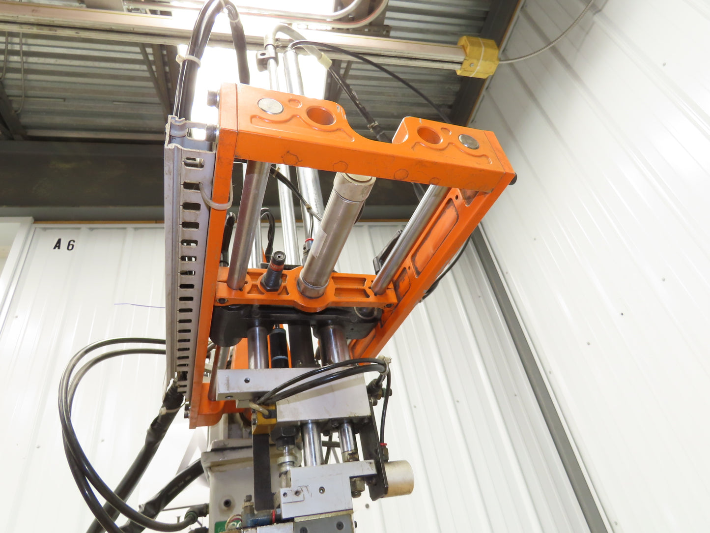 Conair Martin EX Series Spruce Picker Injection Molding Product Picker Ejector