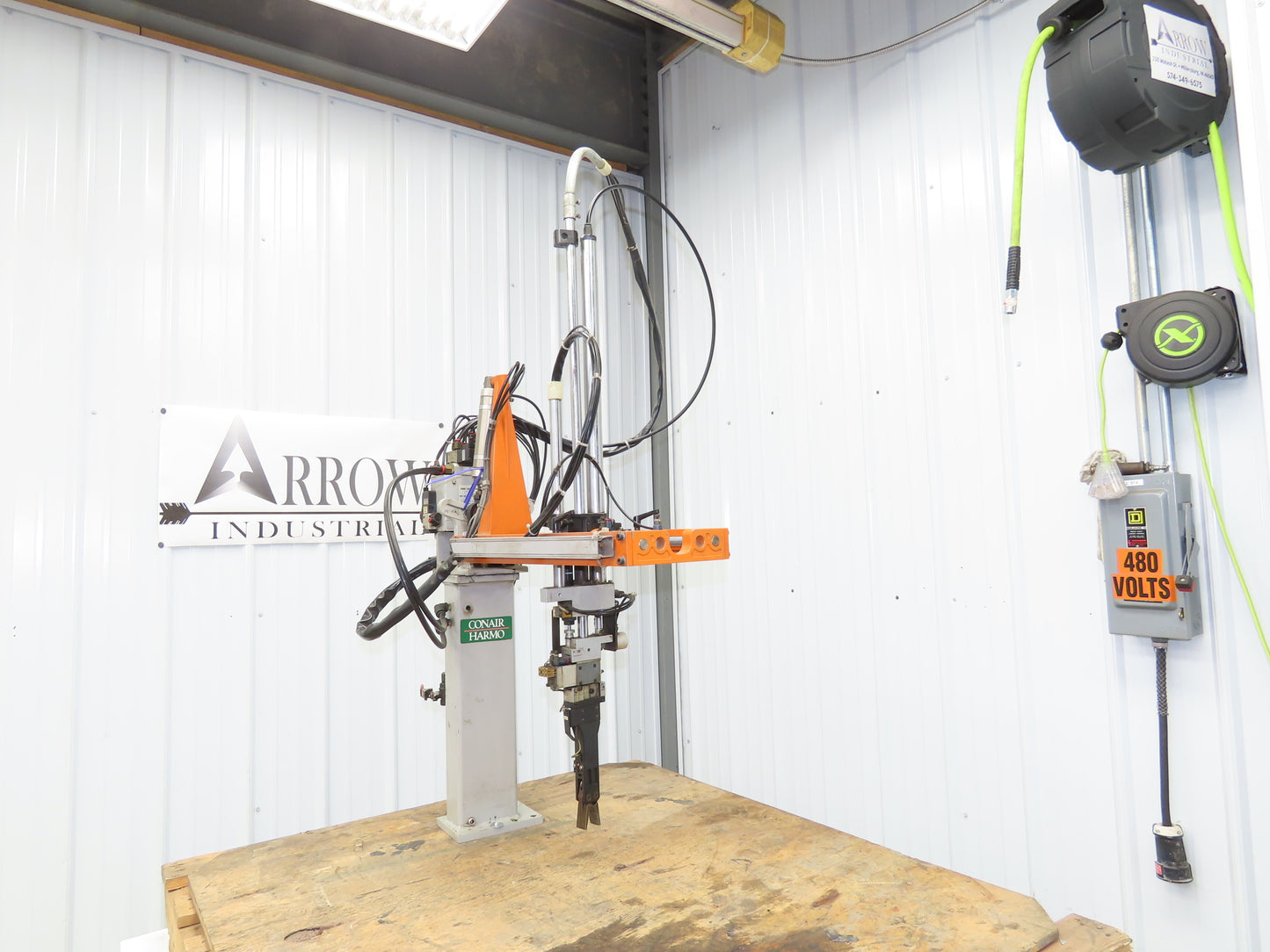 Conair Martin EX Series Spruce Picker Injection Molding Product Picker Ejector