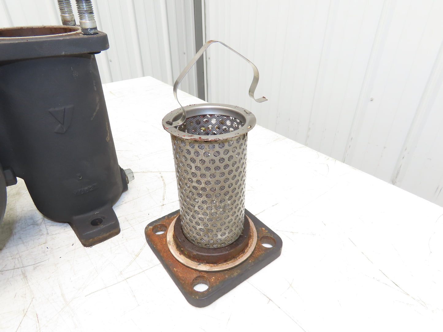 Yoshitake SW-10 Duplex Basket Strainer Hydraulic Filter 80A 3" Flanged