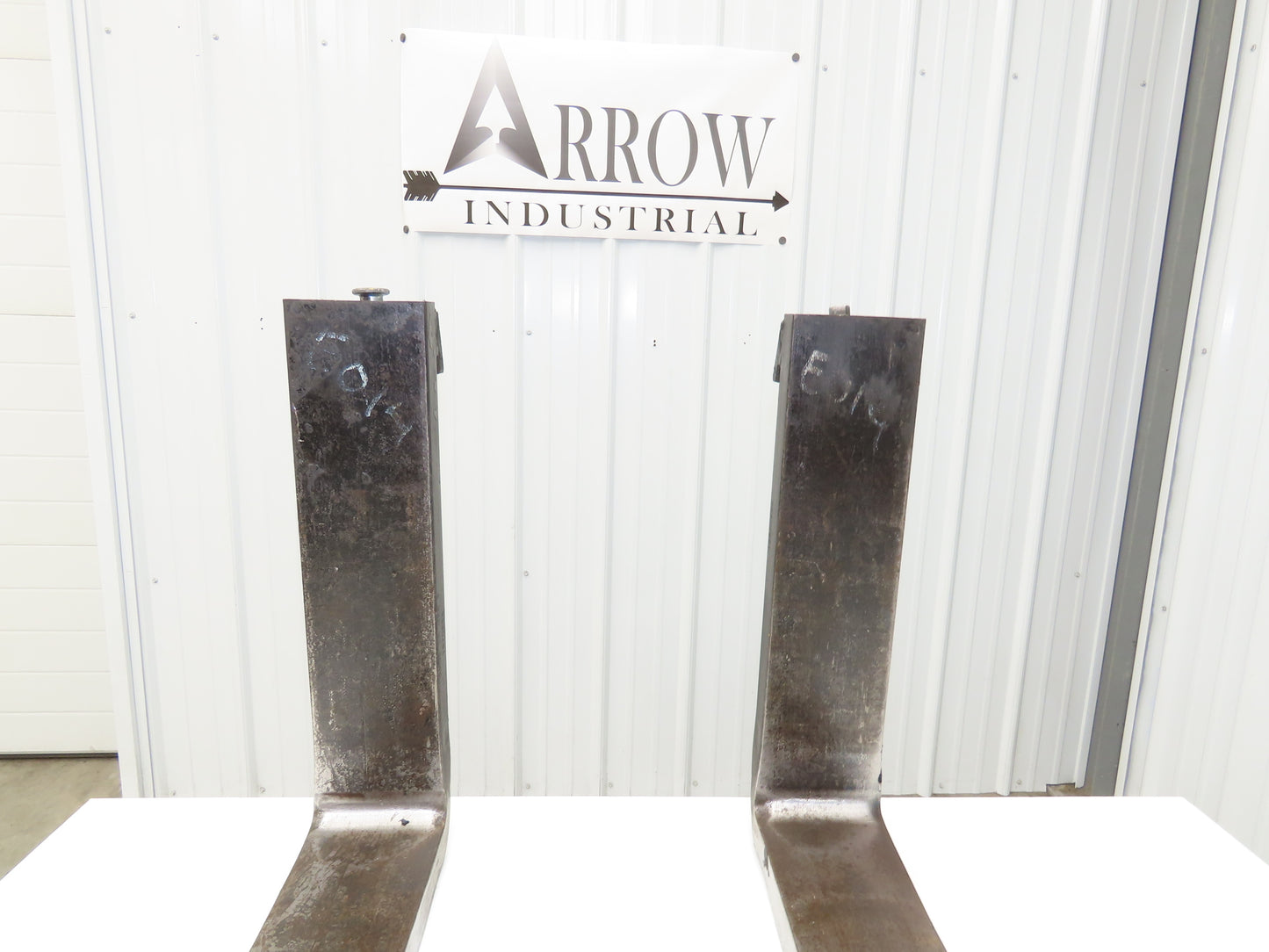 Cascade 1870686 4.75x42" Class 2 Steel Forklift Forks 16" Carriage 1-Pair READ