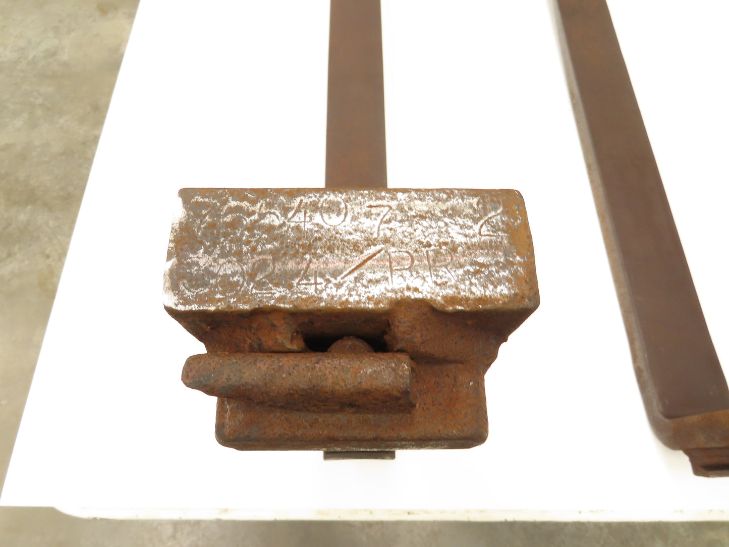 765407 4x42" Class 2 Steel Forklift Forks 16" Carriage 1-Pair 3024/PR