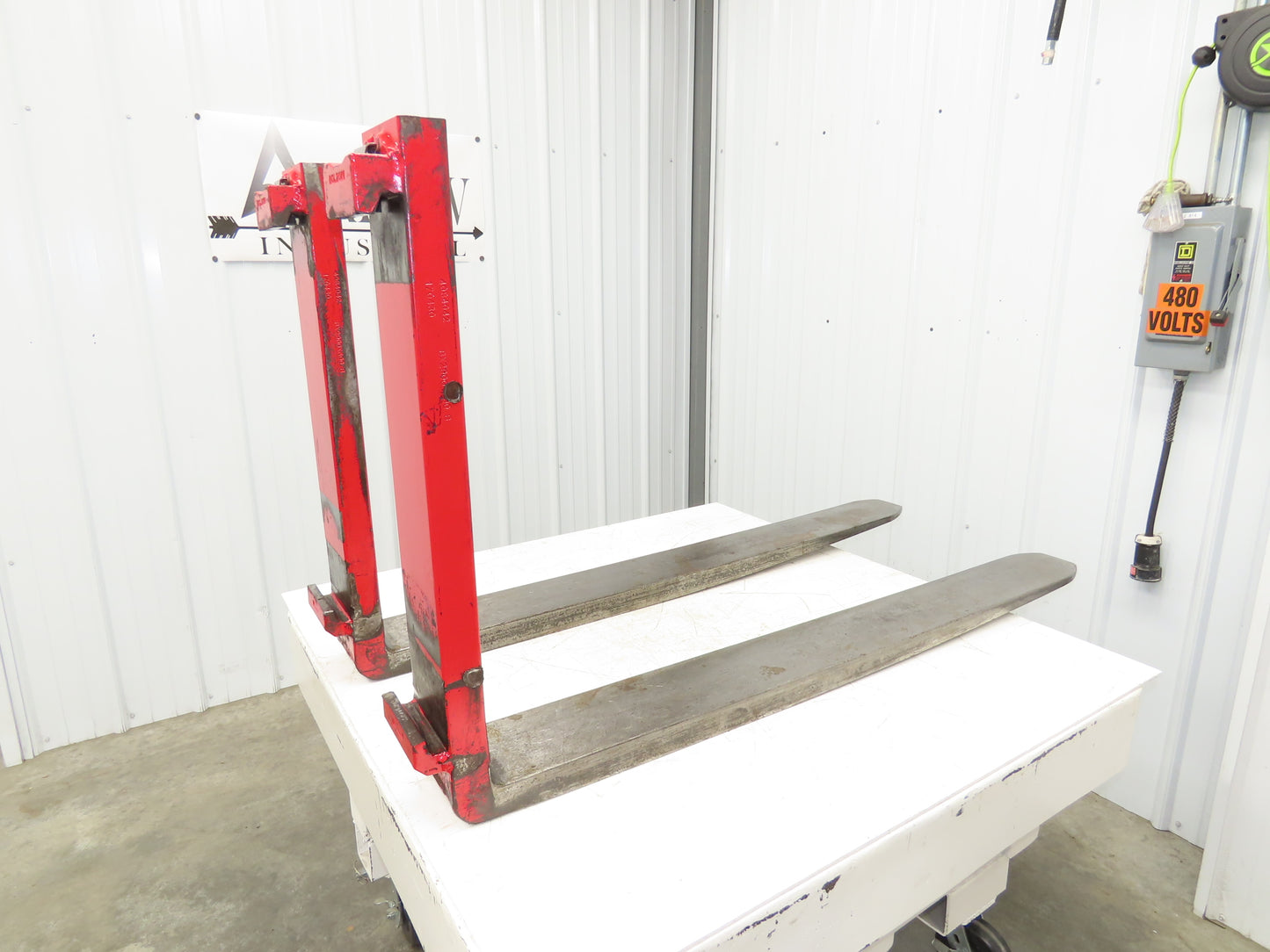 Bolzoni 6x54" Class 4 Steel Forklift Forks 25" Carriage 1-Pair 4084042 READ