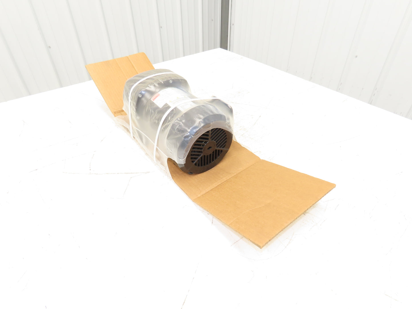 Dayton 6K351A AC Gearmotor Helical/Spur 1/4Hp 12RPM Parallel Offset 115VAC 1Ph