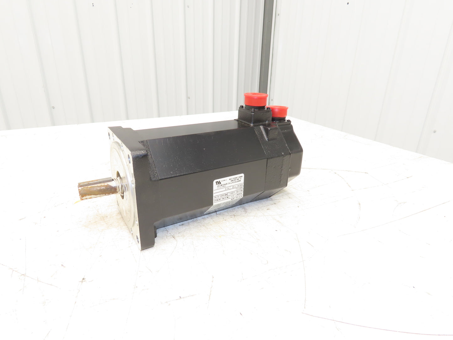 Elwood 999-001-0394 F-4050-Q-H00AA AC Servo Motor 2.5Hp 4000RPM 2000PPR Encoder