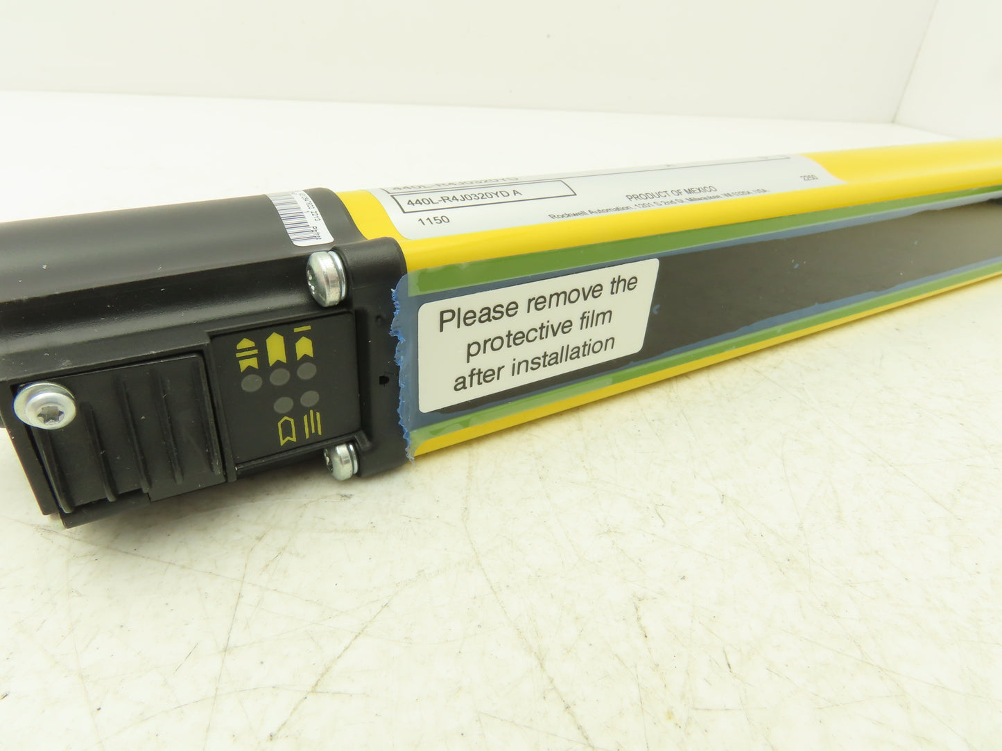 440L-P4J0320YD Guardshield Safety Light Curtain Transmitter/Receiver Set