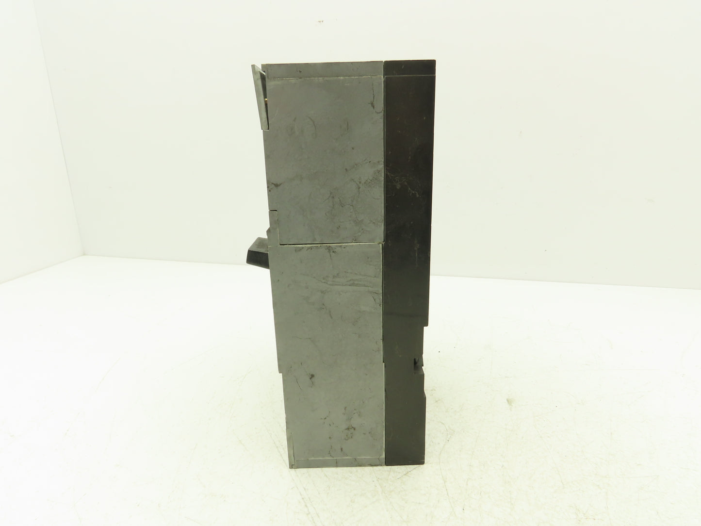 Siemens JXD63B400 ITE Sentron Circuit Breaker 400A 3 Pole 3PH 600V
