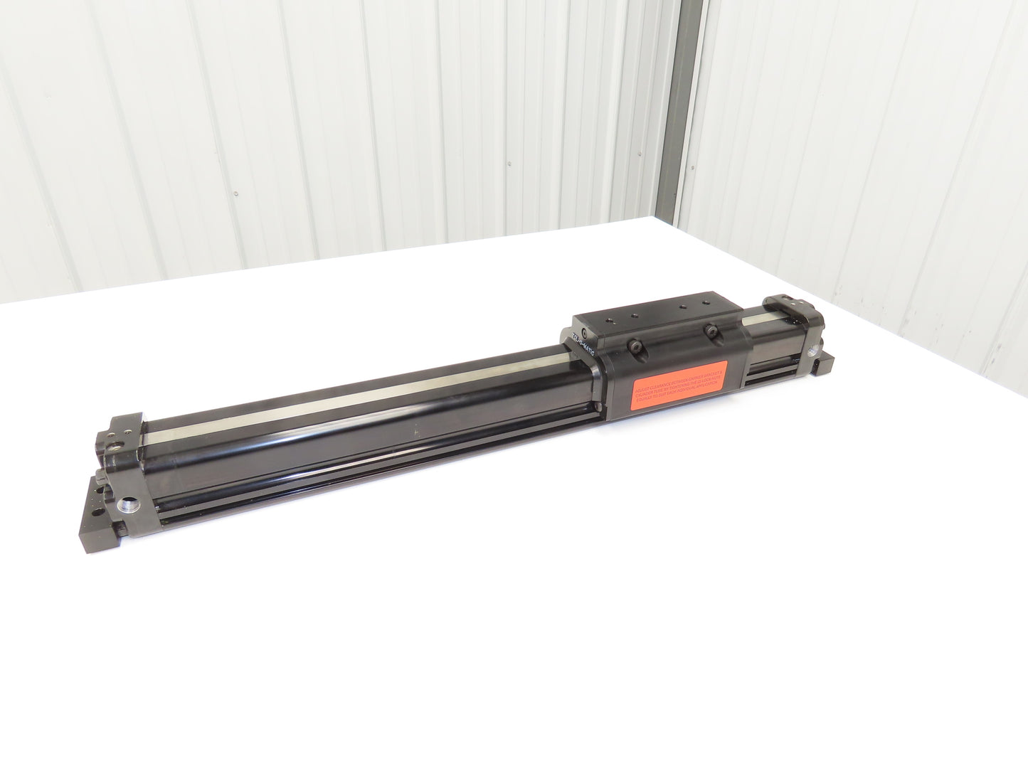 TOL-O-MATIC Rodless Pneumatic Band Cylinder 2" Bore 18.25" Stroke 100 PSI