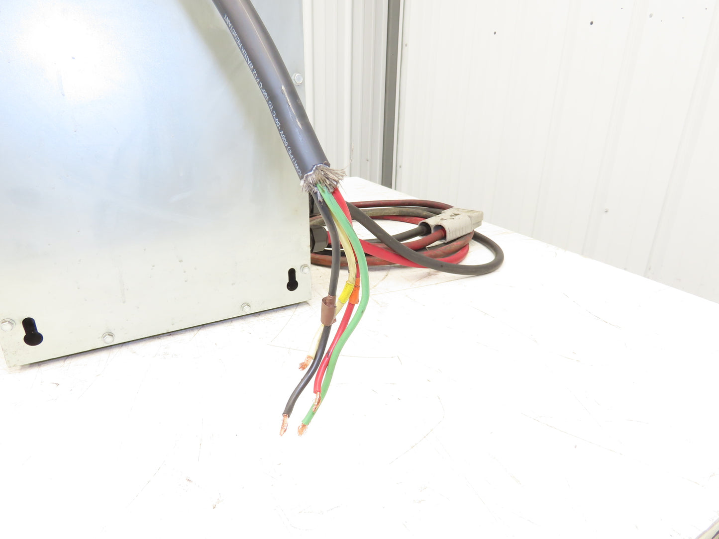 Xtreme Power HF Forklift Battery Charger 36-1A2B-E3 36V 250A 480V 3Ph