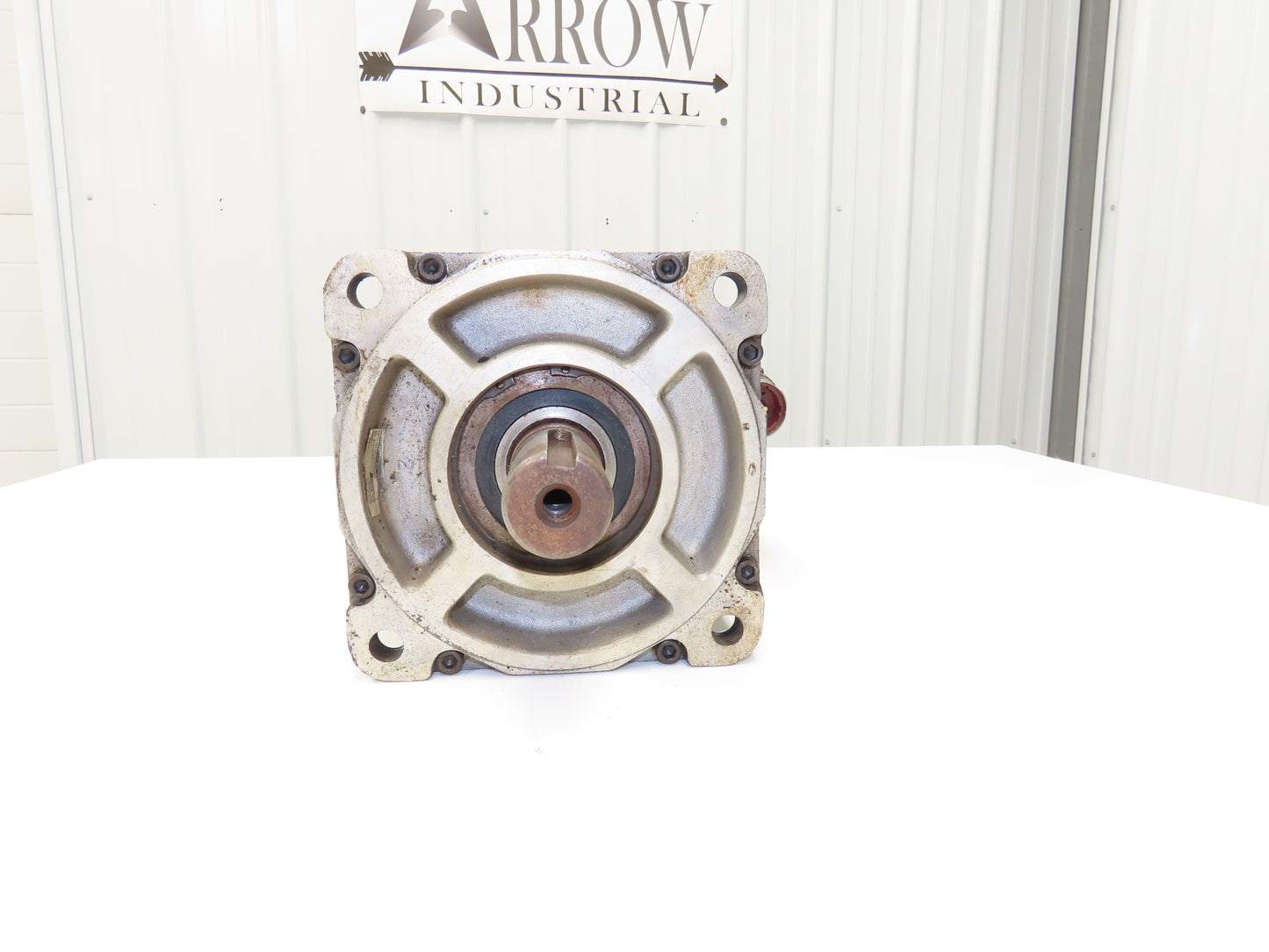 Allen Bradley MPM-B2152C-SJ72AA AC Servo Motor 7.51Hp 5.6KW 2500RPM 460V 3Ph