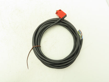 Crouzet A300-Q150 Limit Switch with Cable Assembly 2.5KV 500V 83-8700