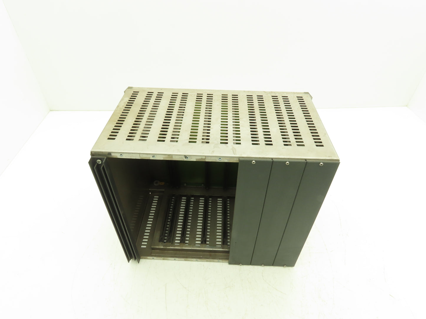 Pilz PSS 3100 AMADA 1 Safety PLC Rack 7 Slot