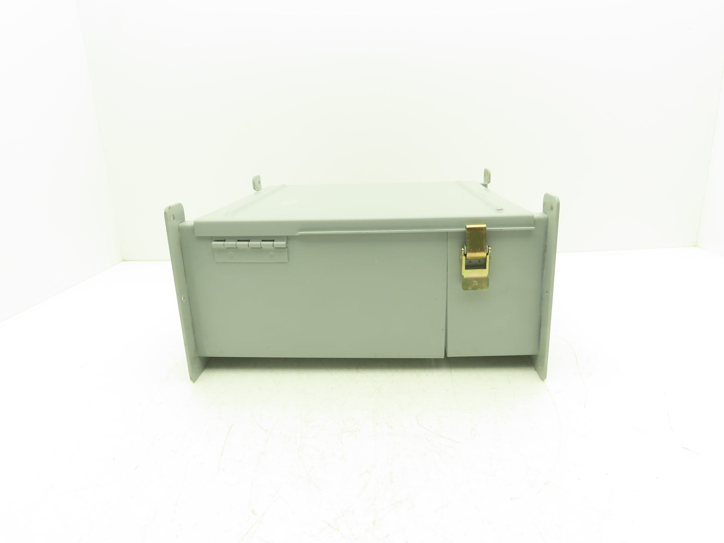 Hoffman F-126LXL Lay-In Wireway 12"x6" Cutoff Fitting 9"-15" Nema 12