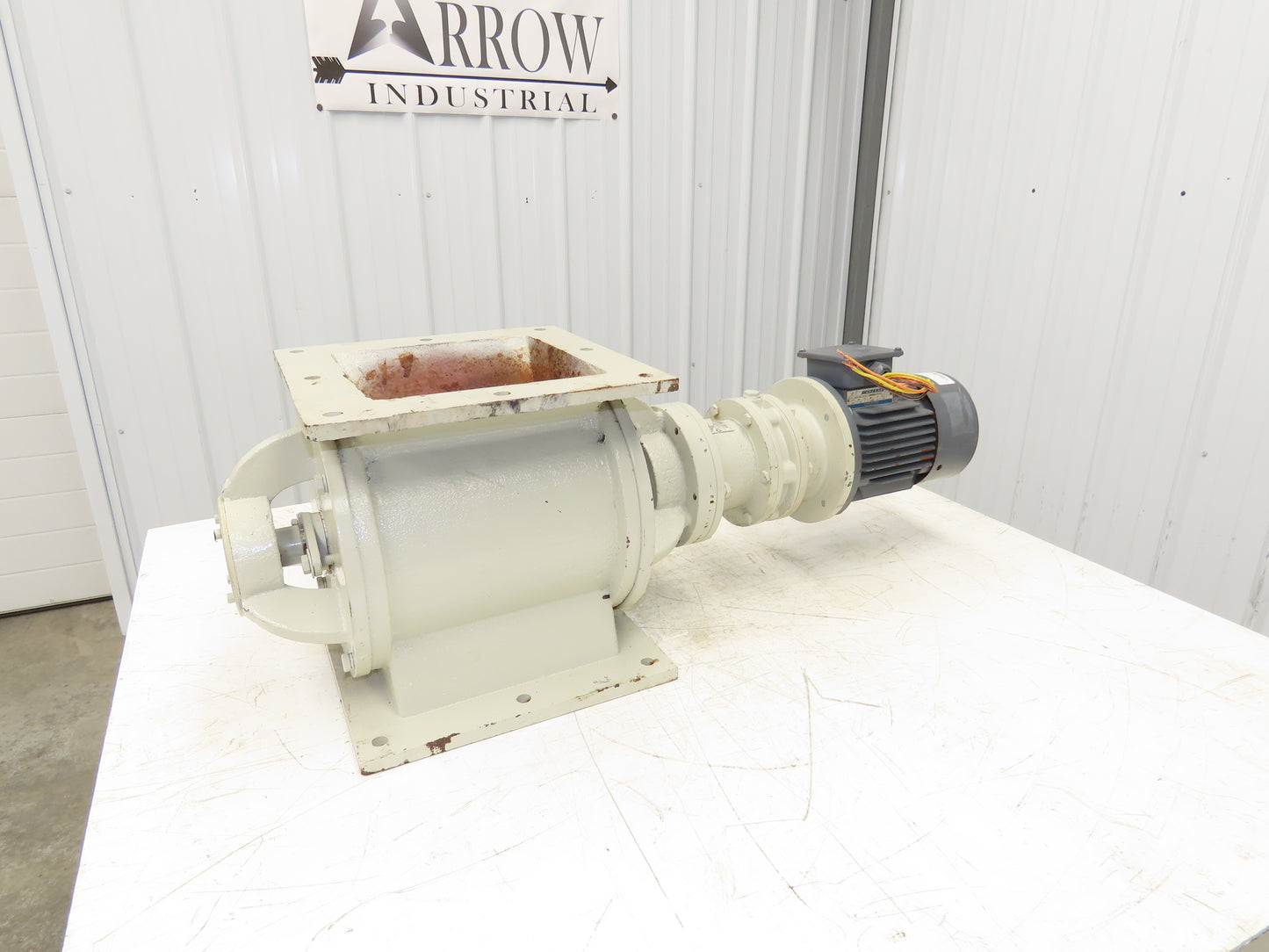 Rotary Airlock Feeder Valve 10x10" Square Flange 1Hp 480V 3PH Direct Drive