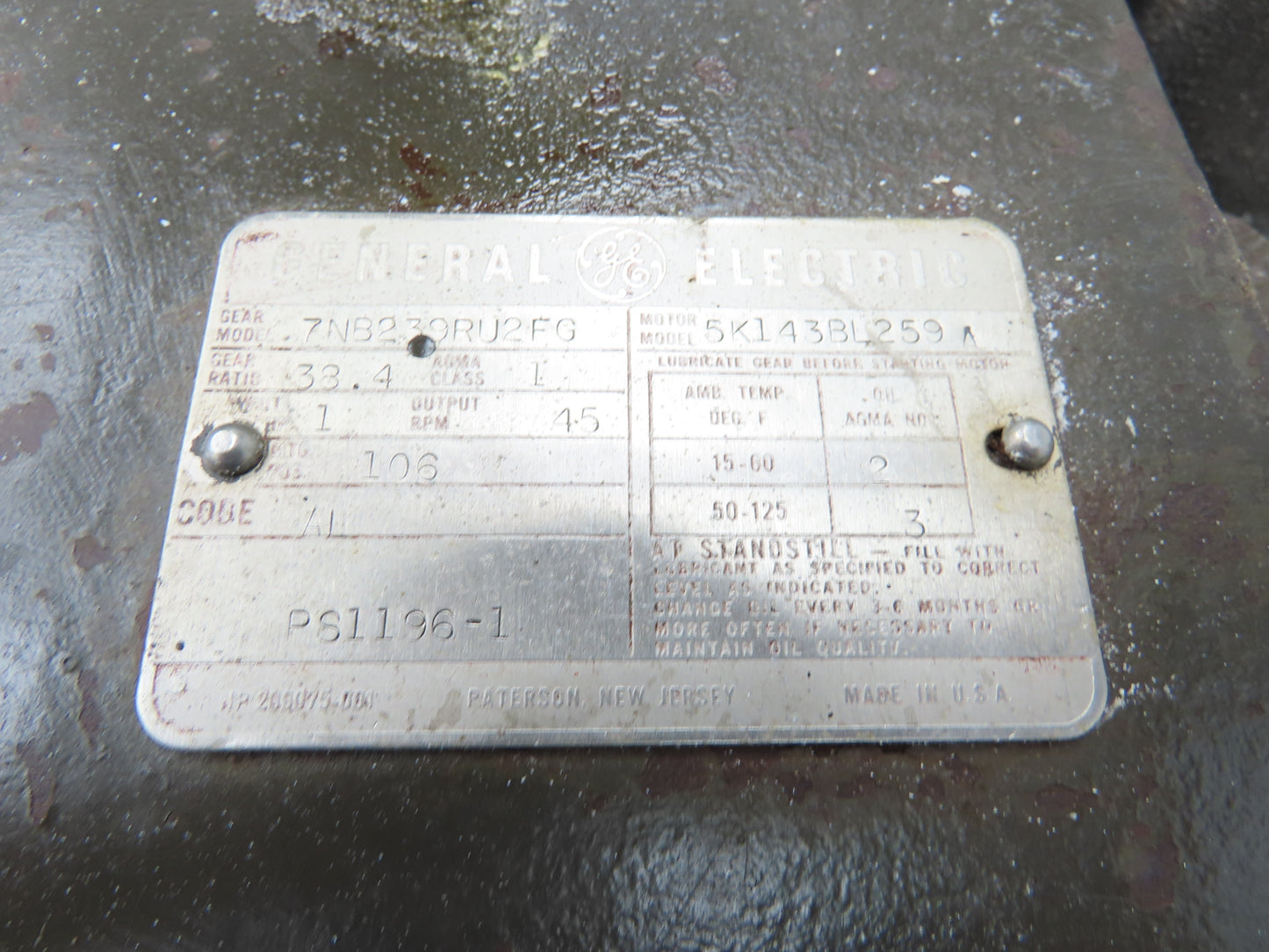 Sprout Waldron Rotary Airlock Valve 10" Round x Square Flange 3PH Chain Drive