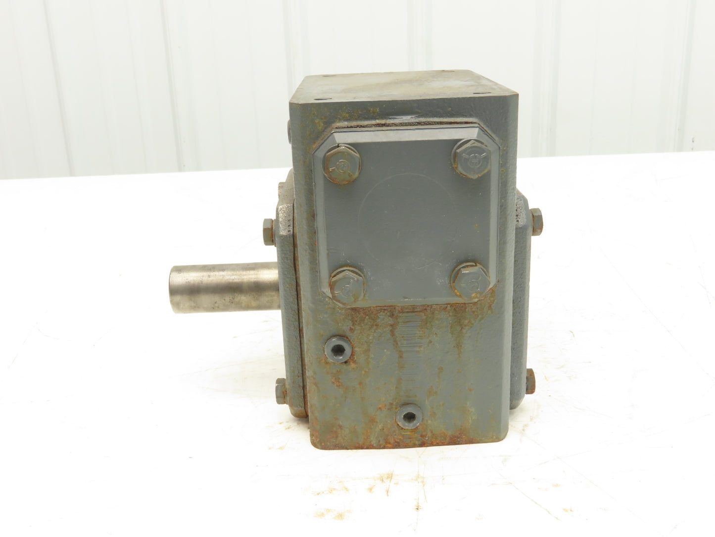 Falk Omnibox 238WB3A Worm Gearbox 10:1 Reducer 175rpm 3Hp RH Output