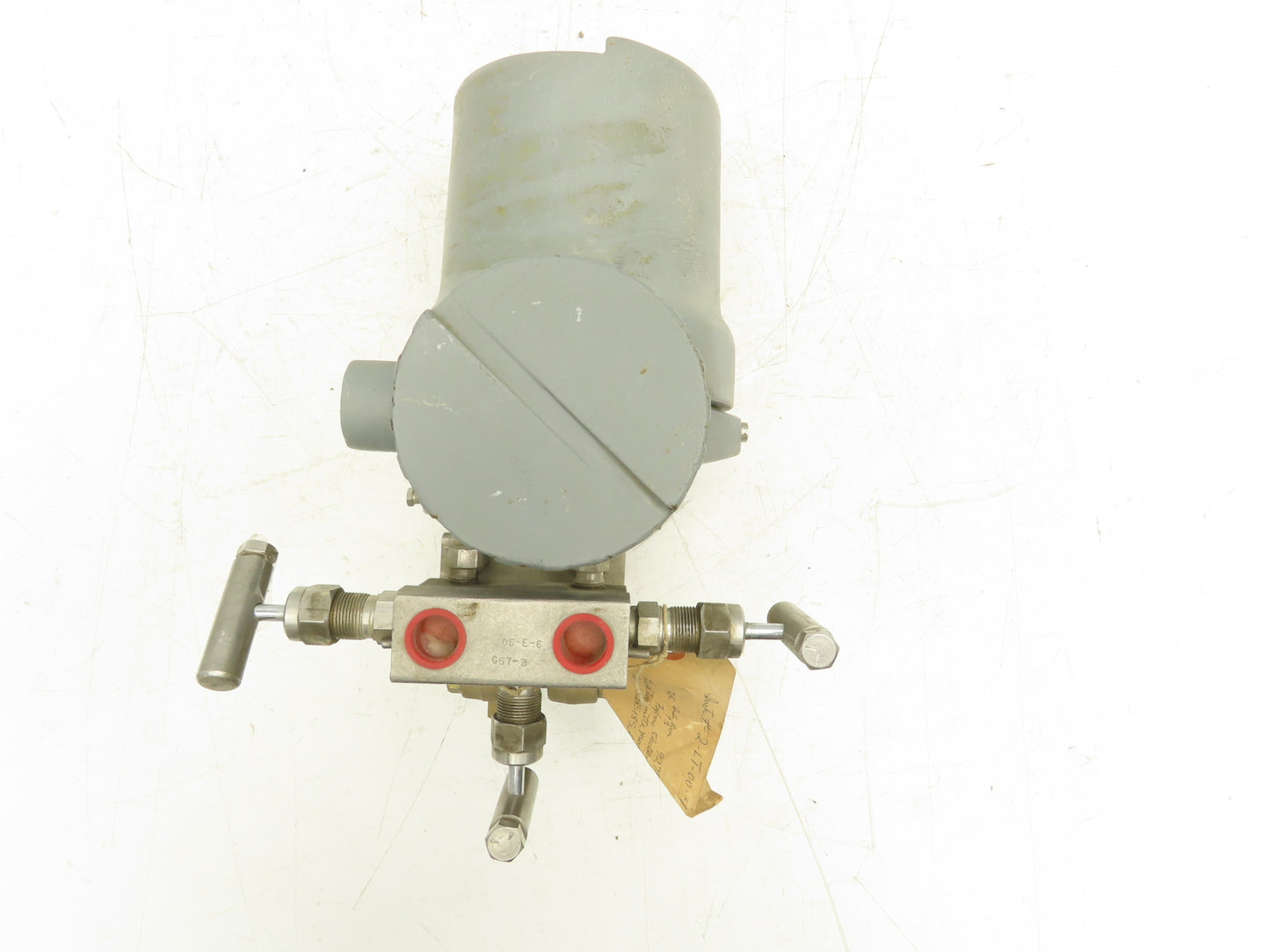 Foxboro E13DM Electronic Pressure Transmitter 0-100"H2o 2000psi 65-100VDC