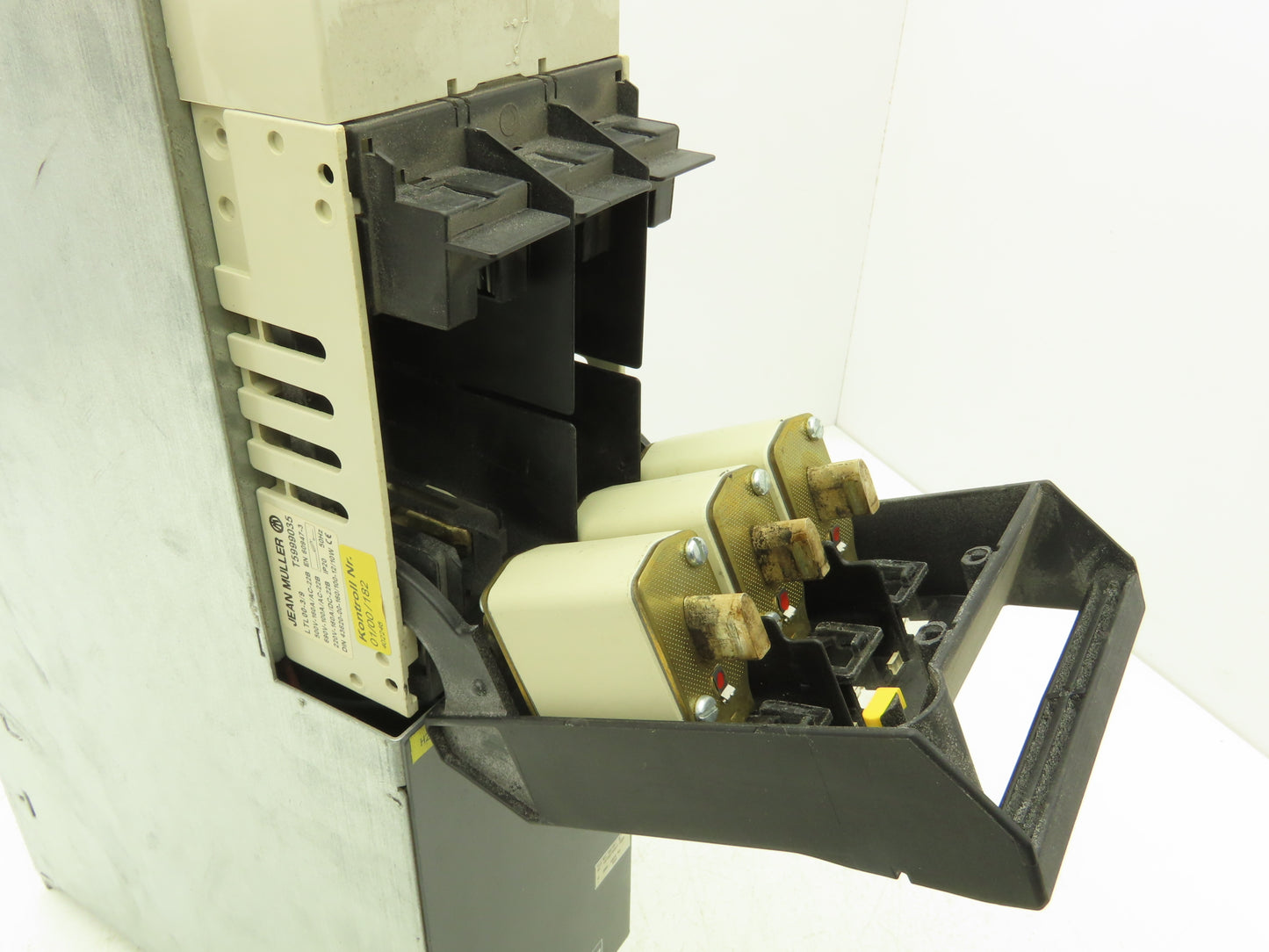 Bosch 1070078431-204 NV 20/1F-D Line Filter D-64711 Fused