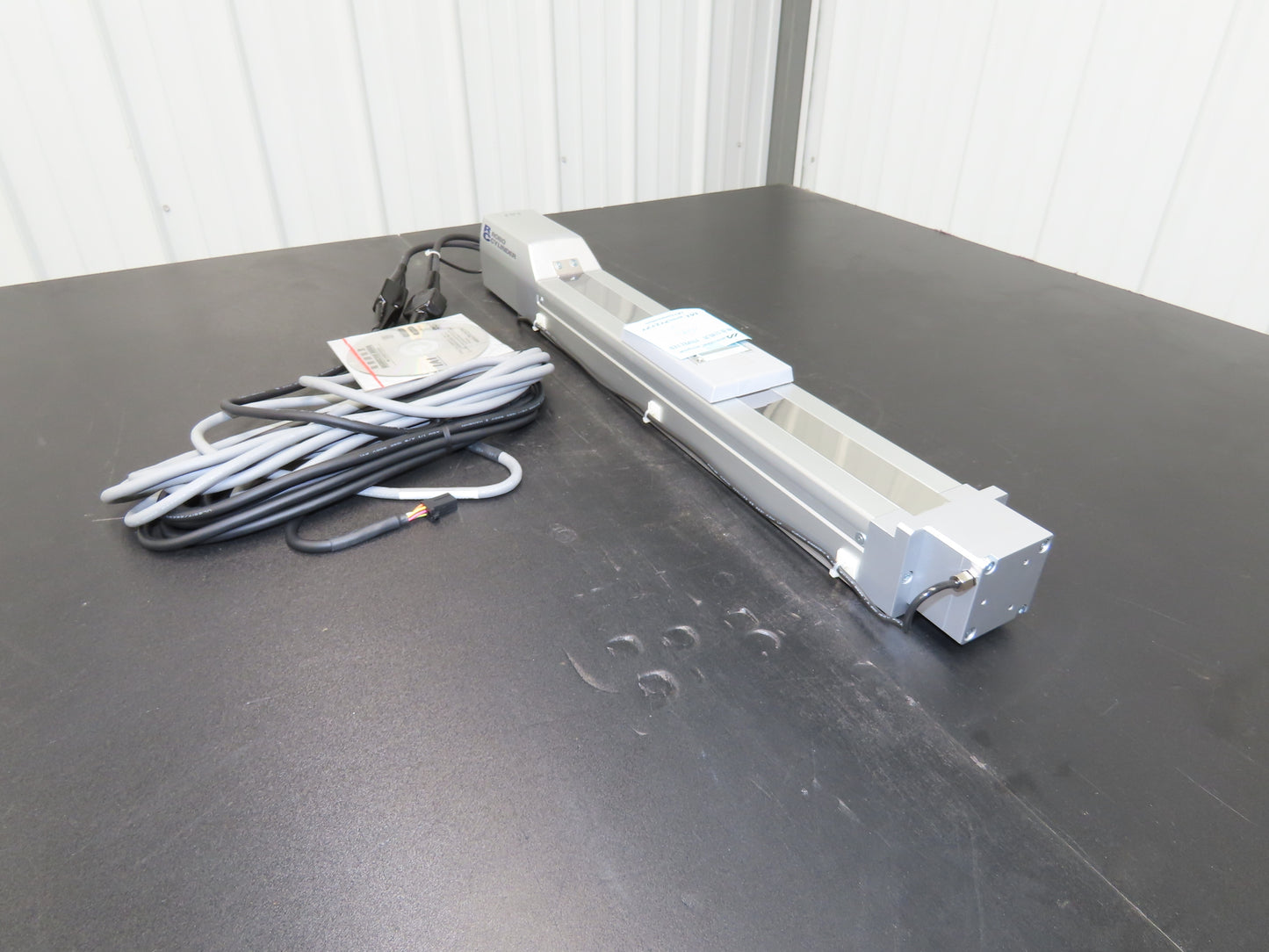 IAI Robo Cylinder w/Pulse Motor & Brake 30mm Lead 300mm Stroke 5m Cable 24VDC