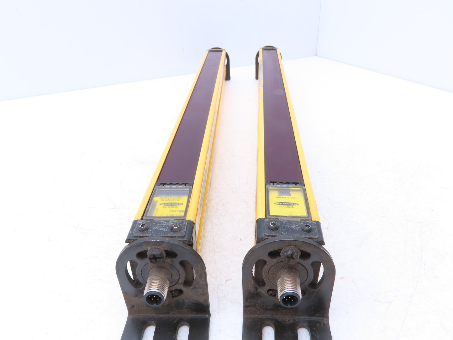Banner EZ-SCREEN Light Curtain Transmitter Receiver Set 450mm 20 ft Range