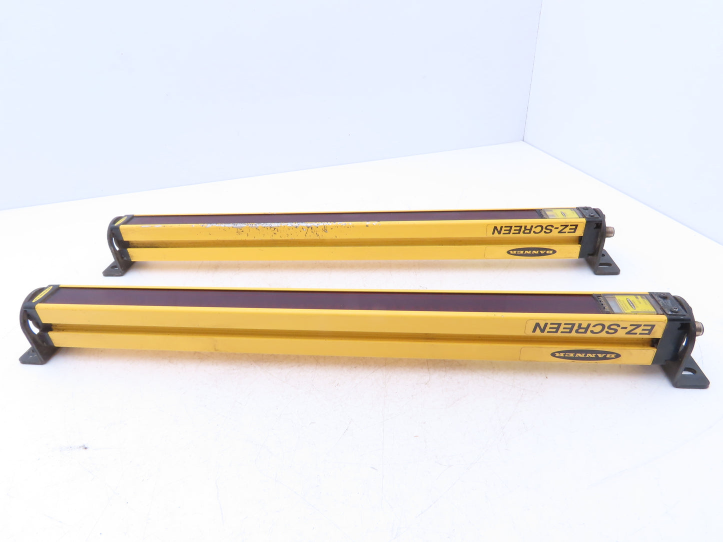 Banner EZ-SCREEN Light Curtain Transmitter Receiver Set 450mm 20 ft Range