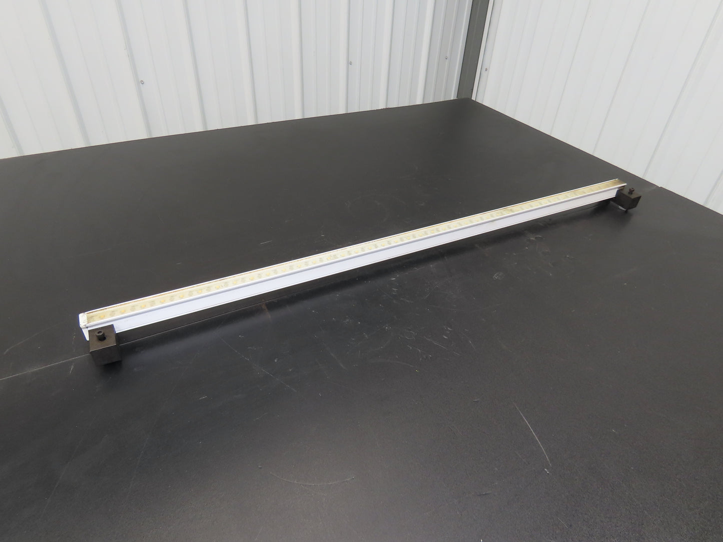 Magg BL 900 S LED Enclosure Light 900mm with on/off Switch 127-220V -No Cord