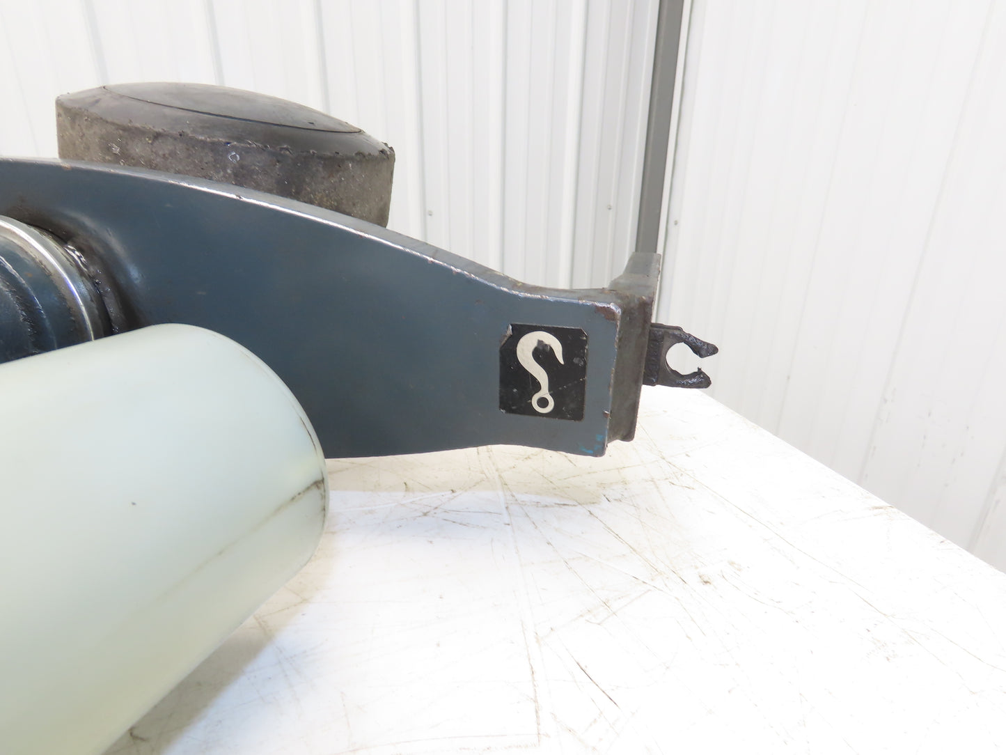 Multiton TMXE27X45 Tiller Handle Off Electric Pallet High Lift 2200lb 32" Height