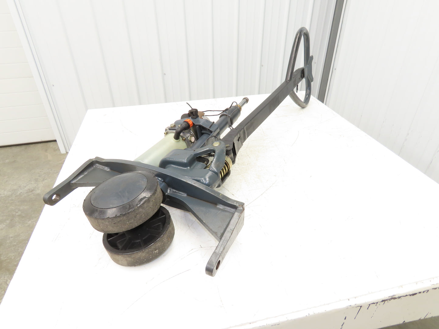 Multiton TMXE27X45 Tiller Handle Off Electric Pallet High Lift 2200lb 32" Height