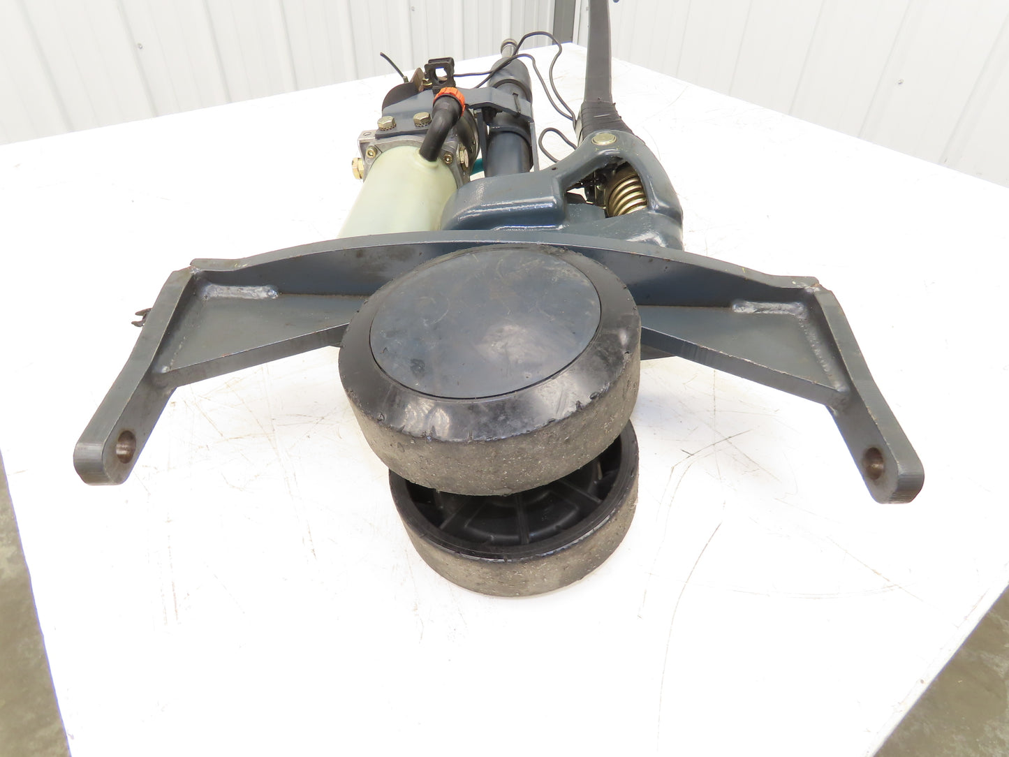 Multiton TMXE27X45 Tiller Handle Off Electric Pallet High Lift 2200lb 32" Height