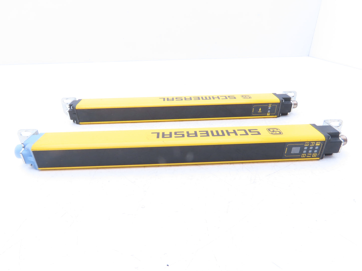 Schmersal SLC440-ER-0250-14-01 250mm Light Curtain Transmitter & Receiver Set