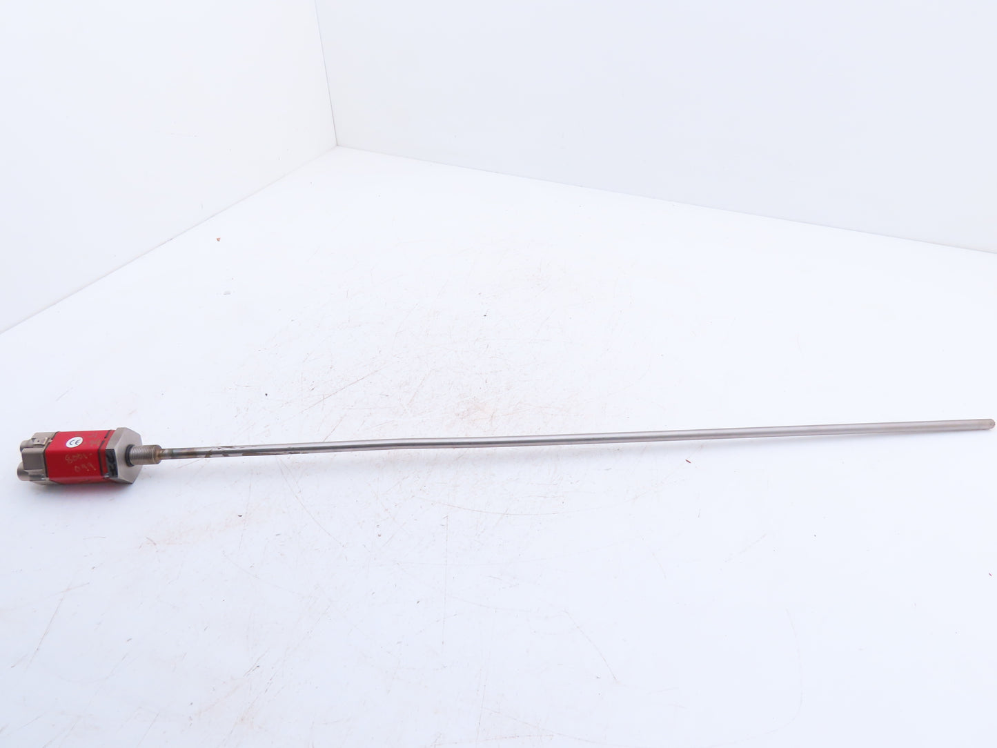 MTS Temposonics RHM0700MD631P102 Cylinder Position Sensor 700mm Stroke 32" Rod