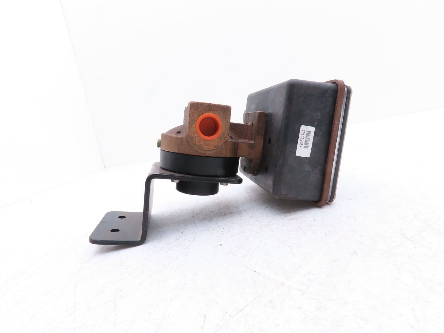 Universal Flow Monitors SN-BSF4GM-4-320V.9-A3XR-F-2D Bronze Flow Meter 1/2"NPT
