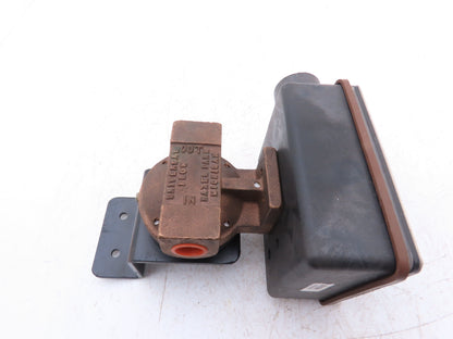 Universal Flow Monitors SN-BSF4GM-4-320V.9-A3XR-F-2D Bronze Flow Meter 1/2"NPT