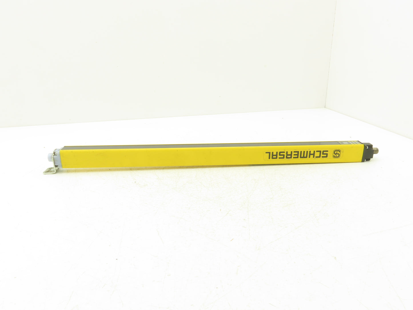 Schmersal SLC440-R-0490-14-01 Safety Light Curtain Receiver