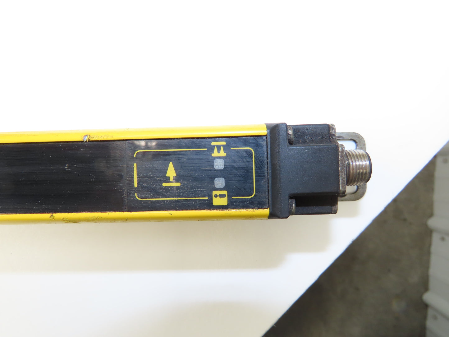 Schmersal SLC440-ER-1450-14-01 Safety Light Curtain Transmitter & Receiver Set