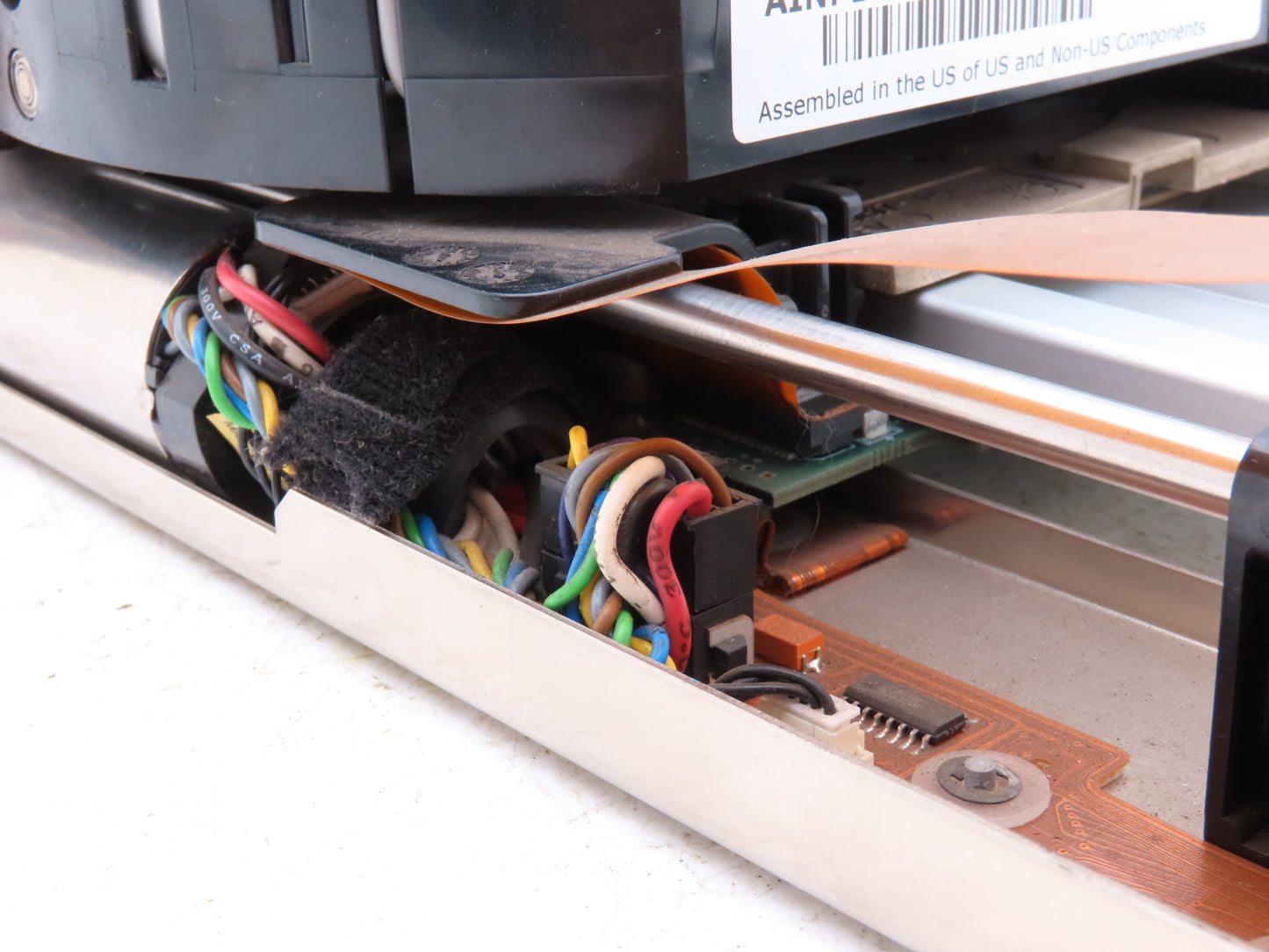 IBM 3-01838-12 Quantum Scaler Picker Robot Assembly Gripper Tape Picker