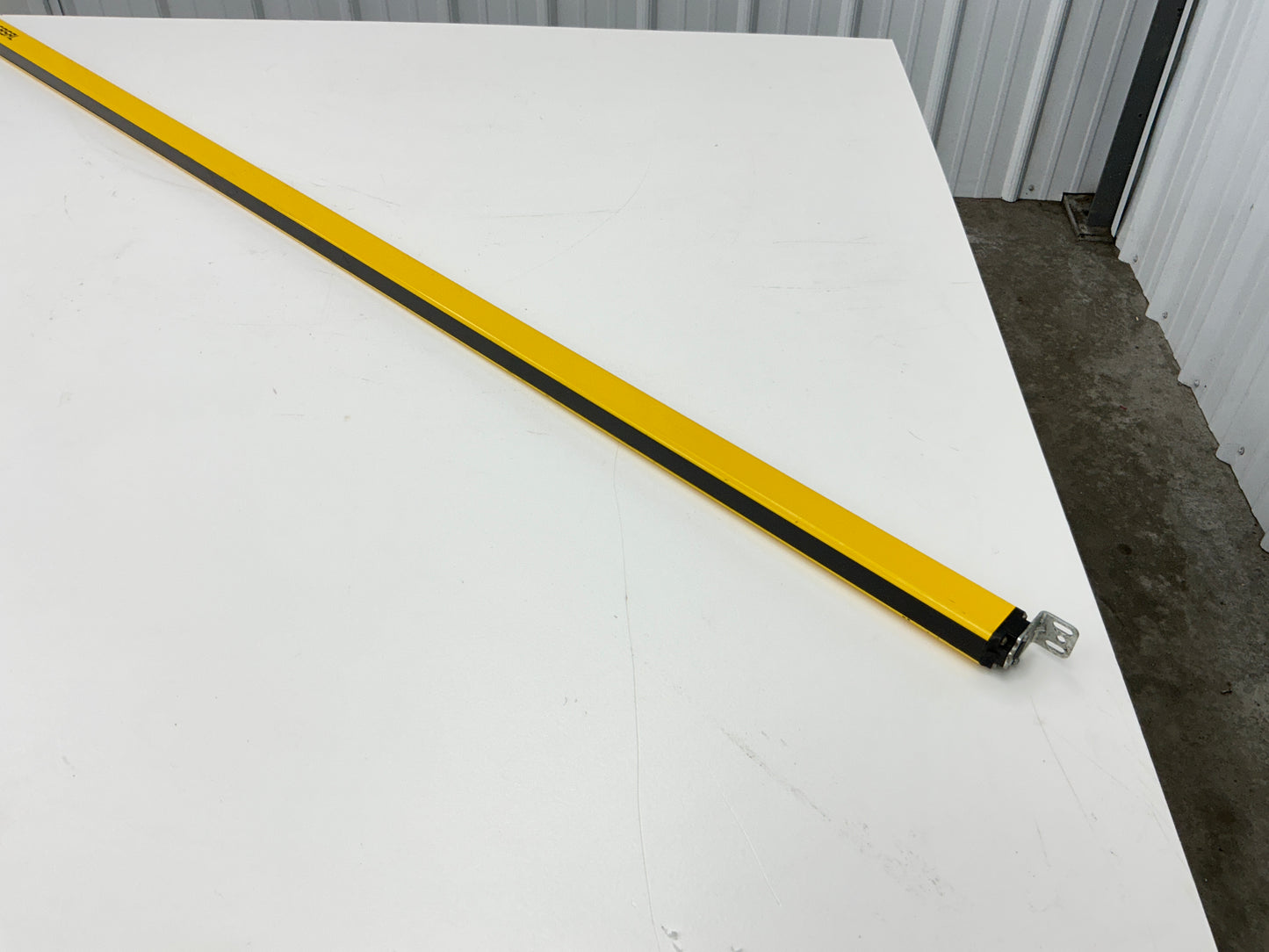 Schmersal SLC440-E-1450-14 Safety Light Curtain Transmitter