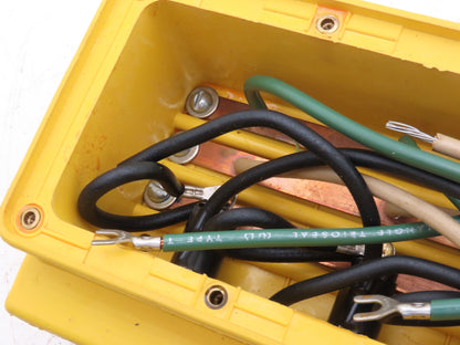 Daniel Woodhead 4004 Safeway Pendant 4 Button Station Enclosure Fuse Indicator