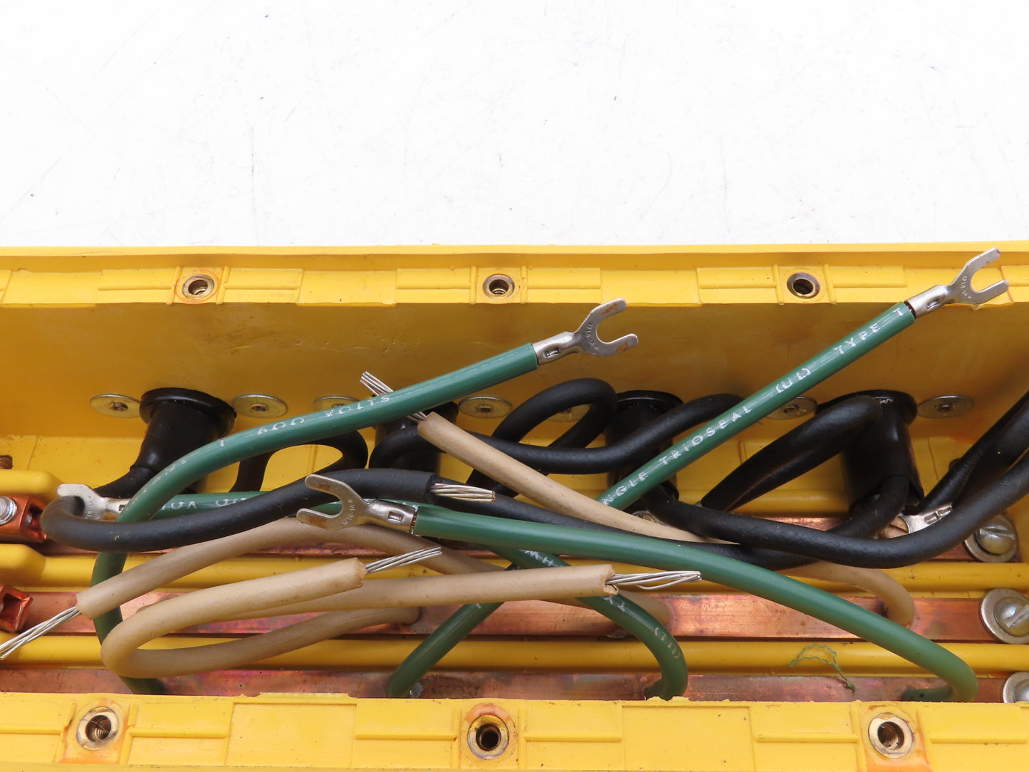 Daniel Woodhead 4004 Safeway Pendant 4 Button Station Enclosure Fuse Indicator